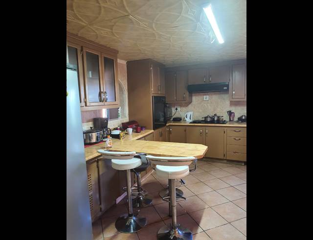 3 BEDROOM HOUSE FOR SALE IN SITHEMBILE